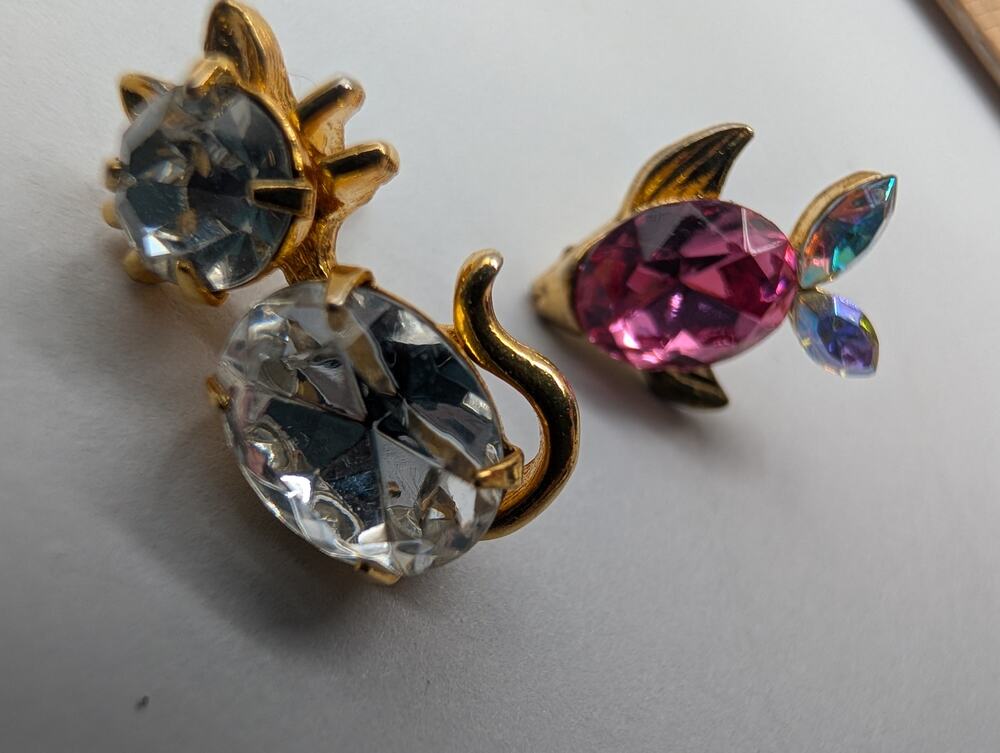 Vintage Cat & Fish Rhinestone Lapel Pin Brooch Set Gold Tone Costume Jewelry